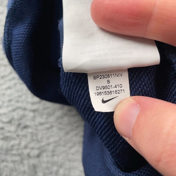 Nike Hoodie Mens Small Navy Blue Dri-Fit Pullover Logo Graphic Basketball Y2K - Picture 11 of 13